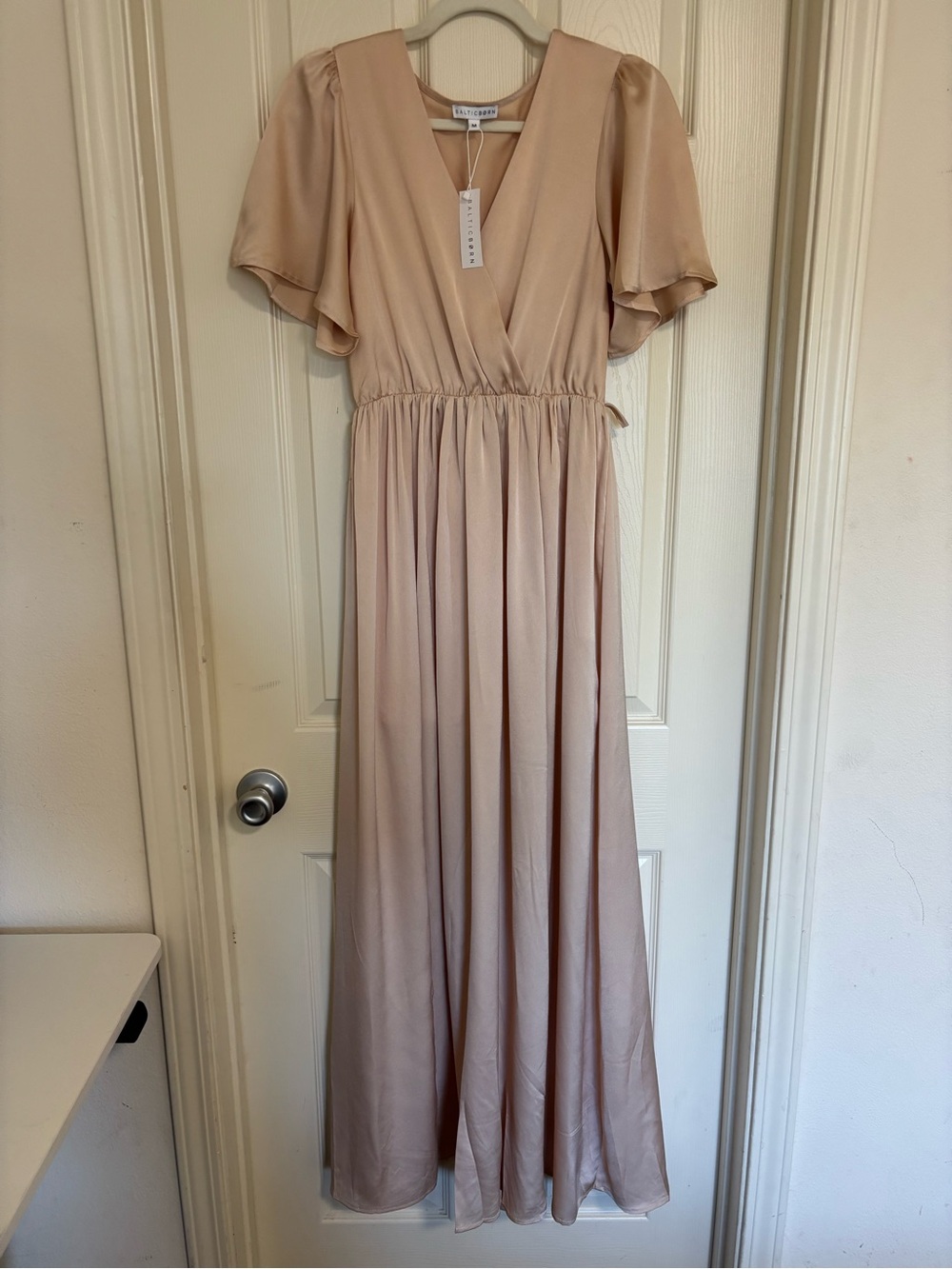 Baltic Born NWT Champagne Satin Maxi Dress M